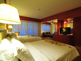Phuket Graceland Resort & Spa