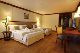 Phuket Graceland Resort & Spa