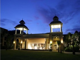 Phuket Graceland Resort & Spa