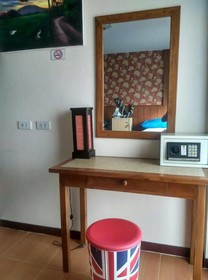 Phuket IYH Hostel