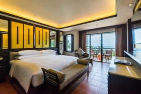 Phuket Marriott Resort & Spa, Merlin Beach
