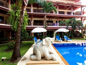 Phuket Resort Sai Rougn Residence
