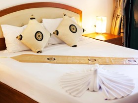 Phuket Resort Sai Rougn Residence