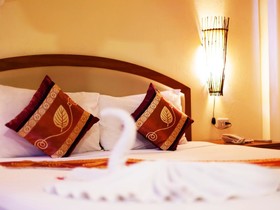 Phuket Resort Sai Rougn Residence