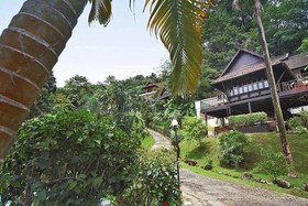 Phuket Villas at Patong Hill Estate