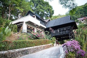Phuket Villas at Patong Hill Estate