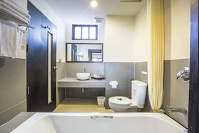 Phuvaree Resort Phuket