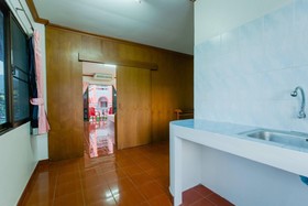 Pichnaree Guest House