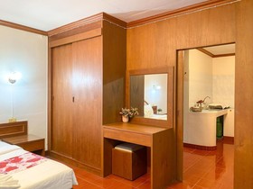 Pichnaree Guest House