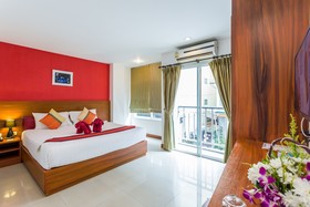 PJ Patong Resortel