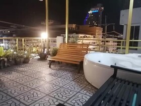 Qhkl Hotel