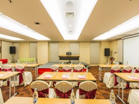 Ramada by Wyndham Phuket Deevana Patong