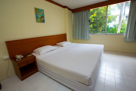 Regent 2002 Guesthouse