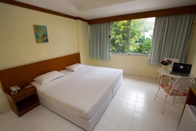Regent 2002 Guesthouse