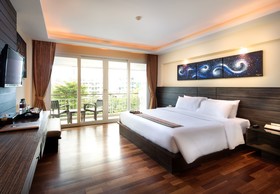 R-Mar Resort & Spa