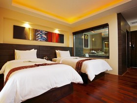 R-Mar Resort & Spa