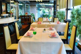 R-Mar Resort & Spa