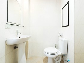 Safe House Hostel Patong