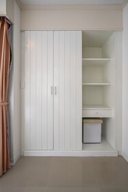 Santi White House Patong Hotel