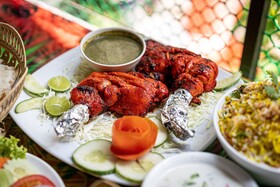 Santi White House Patong Hotel