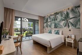 Sawaddi Patong Resort & Spa by Tolani