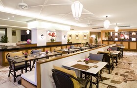 Sawaddi Patong Resort & Spa by Tolani