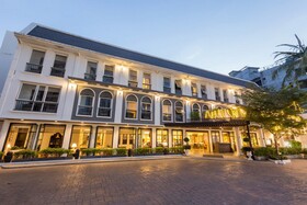 Sawaddi Patong Resort & Spa by Tolani