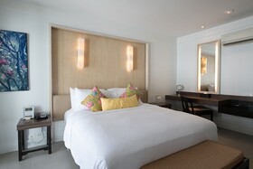 Sawaddi Patong Resort & Spa by Tolani