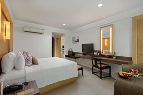 Sawaddi Patong Resort & Spa by Tolani