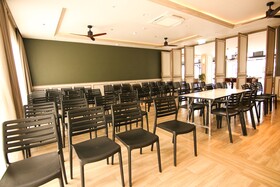 Sawaddi Patong Resort & Spa by Tolani