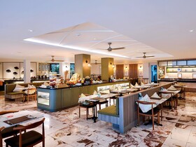Sawaddi Patong Resort & Spa by Tolani