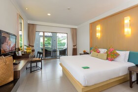 Sawaddi Patong Resort & Spa by Tolani