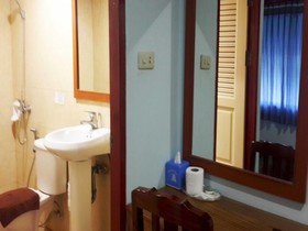 Silla Patong Hostel