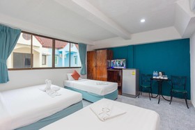 Simple Boutique Seabreeze Hotel