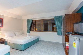 Simple Boutique Seabreeze Hotel