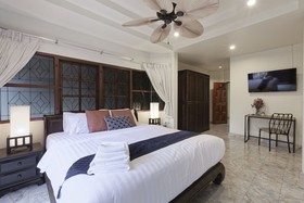 Sirinara Nanai Patong