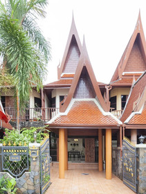 Sirinara Nanai Patong