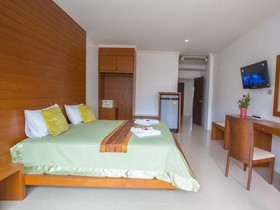Sukcheewa Residence Phuket