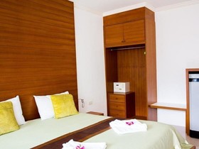 Sukcheewa Residence Phuket