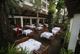 Sunset Beach Resort