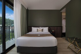 Syama Mansion Patong an Aspira Collection