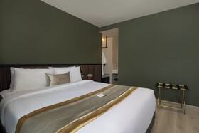 Syama Mansion Patong an Aspira Collection