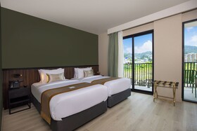 Syama Mansion Patong an Aspira Collection