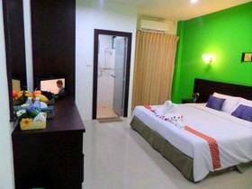 Thana Patong Guesthouse