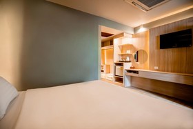 Thanthip Beach Resort
