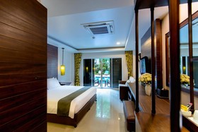 Thanthip Beach Resort