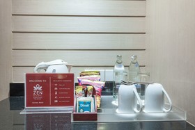 The Ashlee Heights Patong Hotel & Suites by ZEN Rooms