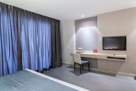 The Ashlee Heights Patong Hotel & Suites by ZEN Rooms