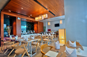 The ASHLEE Heights Patong Hotel & Suites