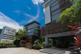 The Kris Condo Pool Access